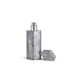Globe Trotter Zinc Edition <br>Refills not included<br>Images shown for illustrative purposes only</br> 11ml